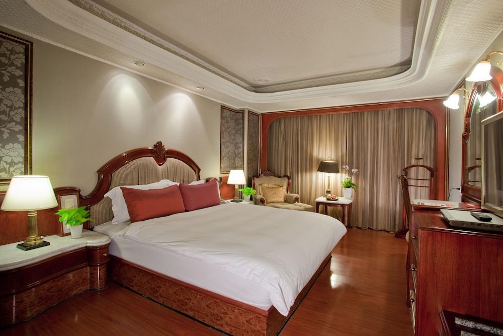 Happiness Hotel Taipei Bagian luar foto