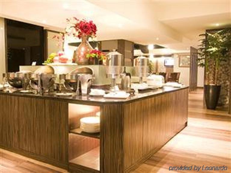 Happiness Hotel Taipei Bagian luar foto