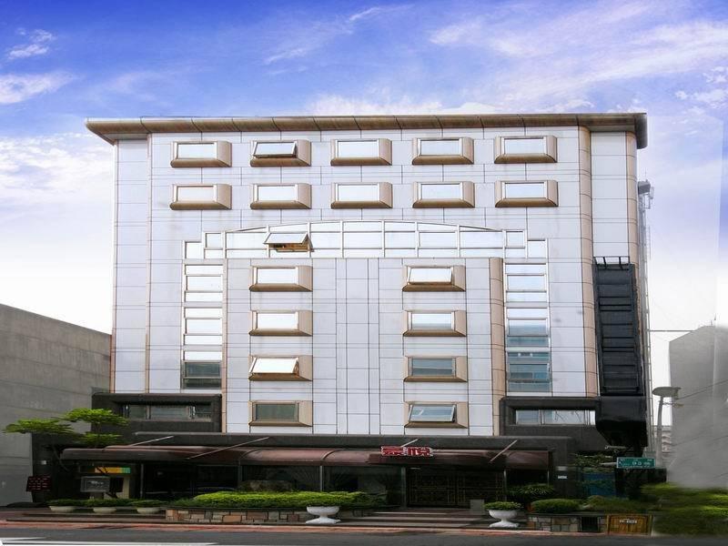 Happiness Hotel Taipei Bagian luar foto